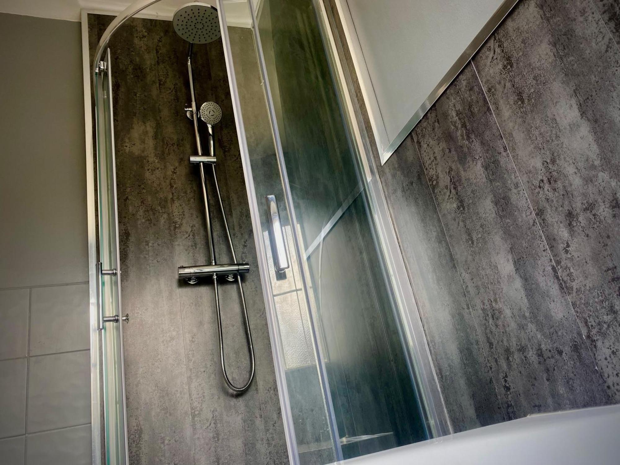 Sleeps10-Parking-Garden-Hottub-Petfriendly Villa Blackpool Luaran gambar